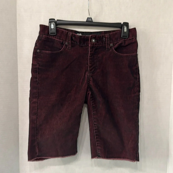 Erik Ellington Krew Short in Maroon Velvety Corduroy Knee Length Size 28 - Picture 1 of 11